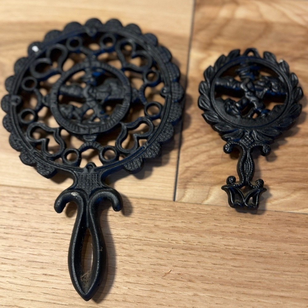 Vintage Cast Iron Trivets Set 2 Black Heart Farmhouse Decor Cottagecore Country